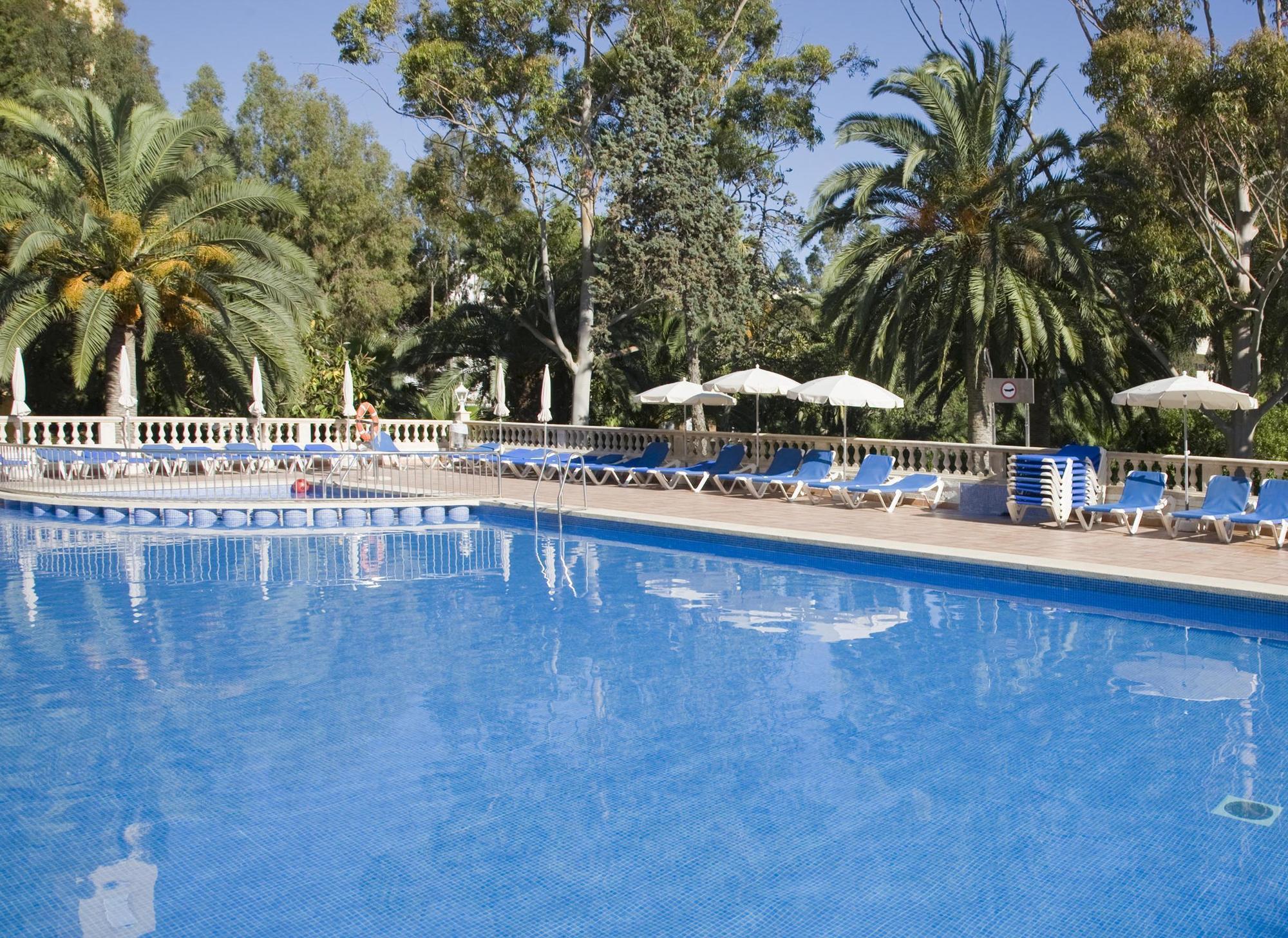 Fergus Bermudas Palmanova Εξωτερικό φωτογραφία